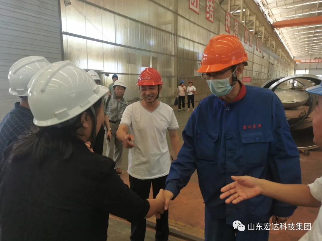 市总工会副主席于虹到火博体育在线集团调研
